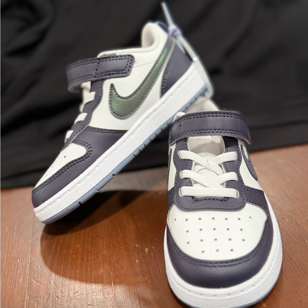 Nordstrom Kids' Navy and White Sneakers with Green Accent